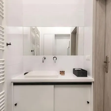 New Skyline Penthouse